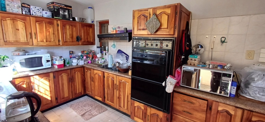 To Let 3 Bedroom Property for Rent in Hospitaalheuwel Free State